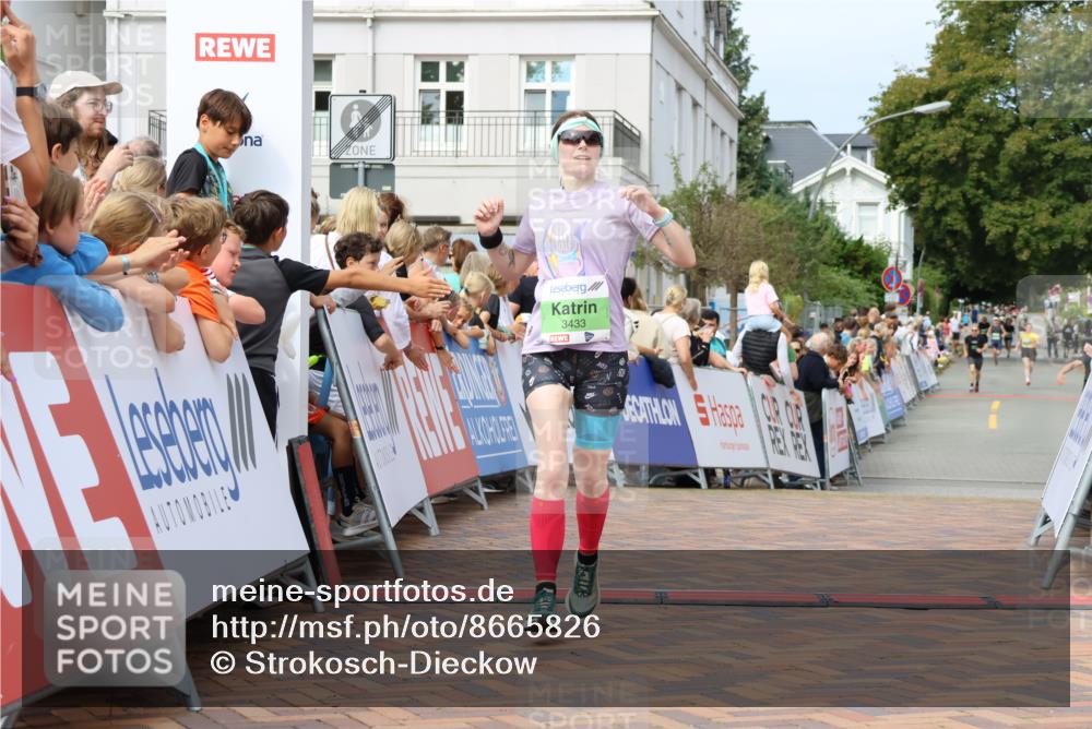 31.08.2025 - 21. Blankeneser Heldenlauf Strokosch-Dieckow http://msf.ph/oto/8665826 31.08.2025 10:59:26 Ziel 3433 meine-sportfotos.de