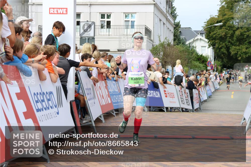 31.08.2025 - 21. Blankeneser Heldenlauf Strokosch-Dieckow http://msf.ph/oto/8665843 31.08.2025 10:59:26 Ziel 3433 meine-sportfotos.de