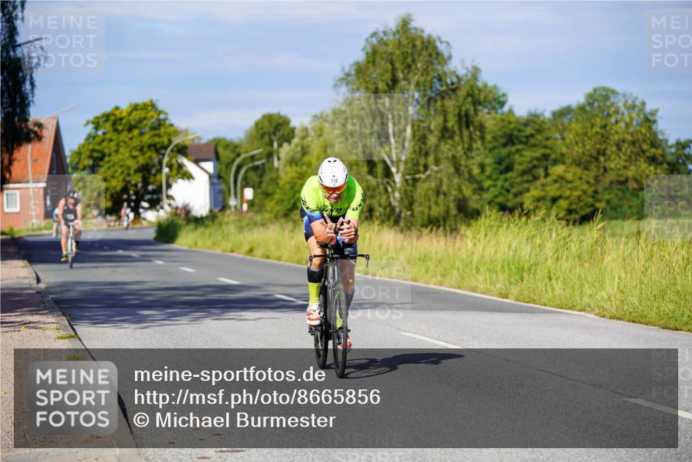31.08.2025 - Elbe Triathlon Hamburg Michael Burmester http://msf.ph/oto/8665856 31.08.2025 09:32:39 Radfahren 577, 674, 712 meine-sportfotos.de