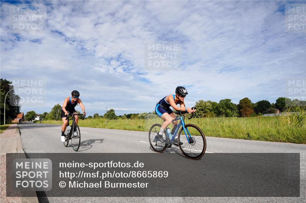 31.08.2025 - Elbe Triathlon Hamburg Michael Burmester http://msf.ph/oto/8665869 31.08.2025 10:20:57 Radfahren 419, 634, 689, 880, 931, 1064 meine-sportfotos.de