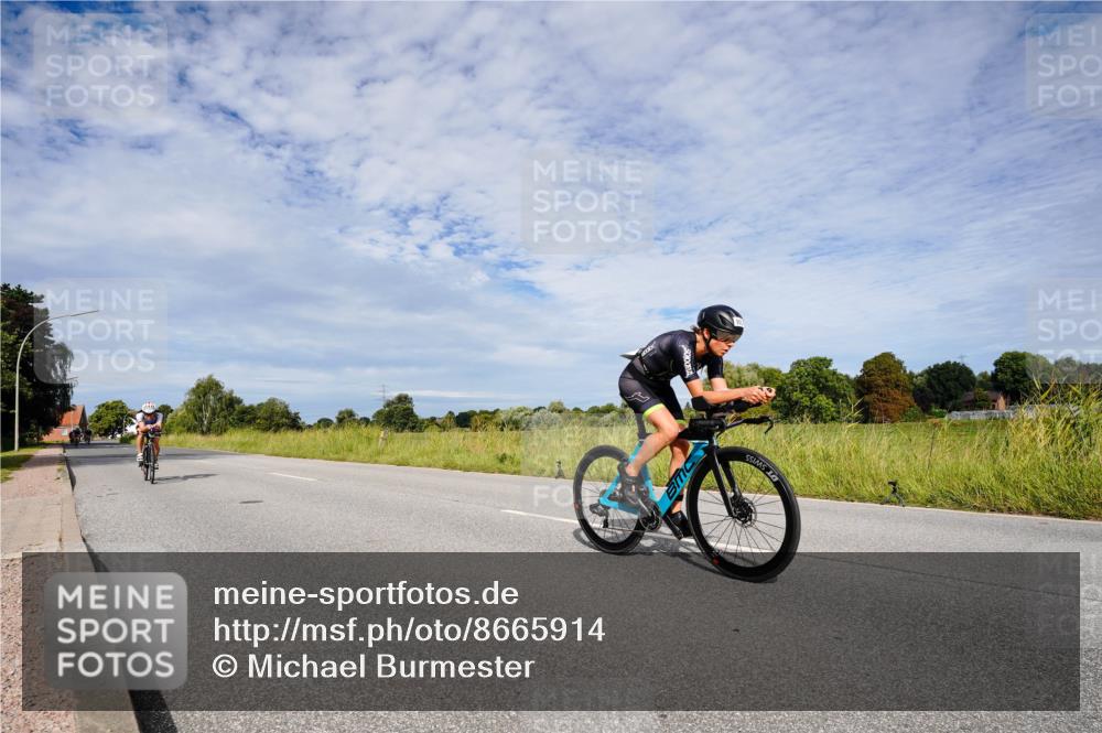 31.08.2025 - Elbe Triathlon Hamburg Michael Burmester http://msf.ph/oto/8665914 31.08.2025 10:21:46 Radfahren 764, 788, 895, 900, 1001 meine-sportfotos.de