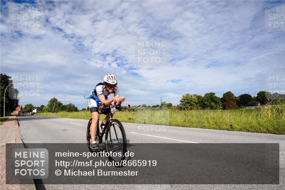 31.08.2025 - Elbe Triathlon Hamburg Michael Burmester http://msf.ph/oto/8665919 31.08.2025 10:21:47 Radfahren 764, 849, 895, 900, 1001, 1024 meine-sportfotos.de