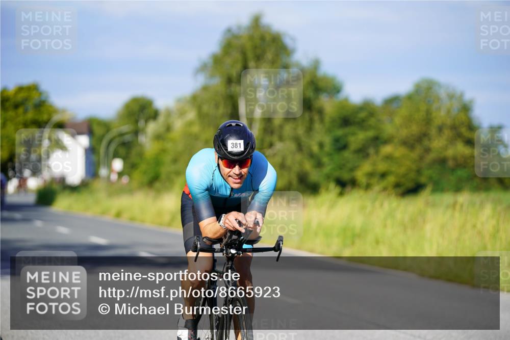 31.08.2025 - Elbe Triathlon Hamburg Michael Burmester http://msf.ph/oto/8665923 31.08.2025 09:33:08 Radfahren 381, 691, 759 meine-sportfotos.de