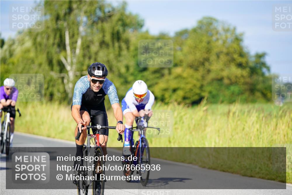 31.08.2025 - Elbe Triathlon Hamburg Michael Burmester http://msf.ph/oto/8665936 31.08.2025 09:33:14 Radfahren 214, 407, 493, 526, 531, 691, 759 meine-sportfotos.de