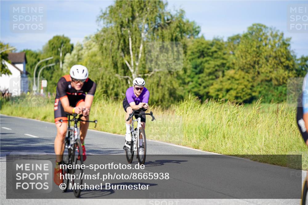 31.08.2025 - Elbe Triathlon Hamburg Michael Burmester http://msf.ph/oto/8665938 31.08.2025 09:33:15 Radfahren 214, 407, 493, 526, 531, 691, 742, 754, 759 meine-sportfotos.de