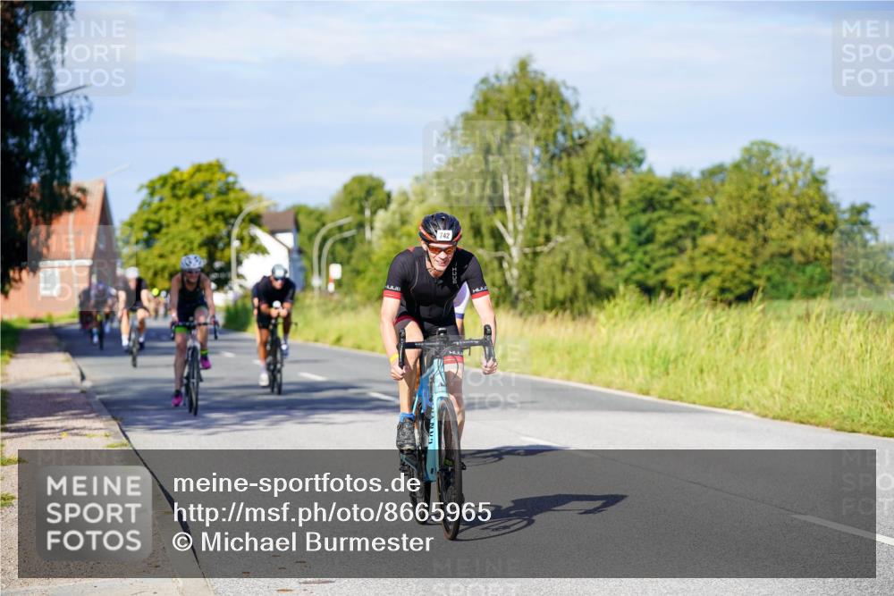 31.08.2025 - Elbe Triathlon Hamburg Michael Burmester http://msf.ph/oto/8665965 31.08.2025 09:33:21 Radfahren 287, 407, 493, 510, 531, 618, 729, 731, 742, 754 meine-sportfotos.de