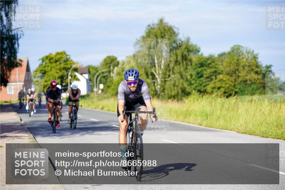 31.08.2025 - Elbe Triathlon Hamburg Michael Burmester http://msf.ph/oto/8665988 31.08.2025 09:33:27 Radfahren 283, 287, 313, 314, 365, 464, 510, 547, 553, 618, 636, 694, 726, 729, 731 meine-sportfotos.de