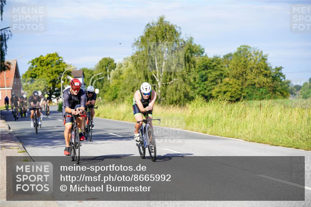 31.08.2025 - Elbe Triathlon Hamburg Michael Burmester http://msf.ph/oto/8665992 31.08.2025 09:33:28 Radfahren 283, 313, 314, 340, 365, 464, 510, 547, 553, 618, 636, 694, 726, 729 meine-sportfotos.de