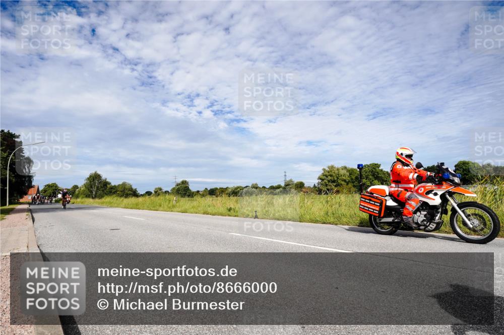31.08.2025 - Elbe Triathlon Hamburg Michael Burmester http://msf.ph/oto/8666000 31.08.2025 10:22:52 Radfahren 747, 805, 871, 878, 942, 963, 971, 1007, 1048, 1067 meine-sportfotos.de