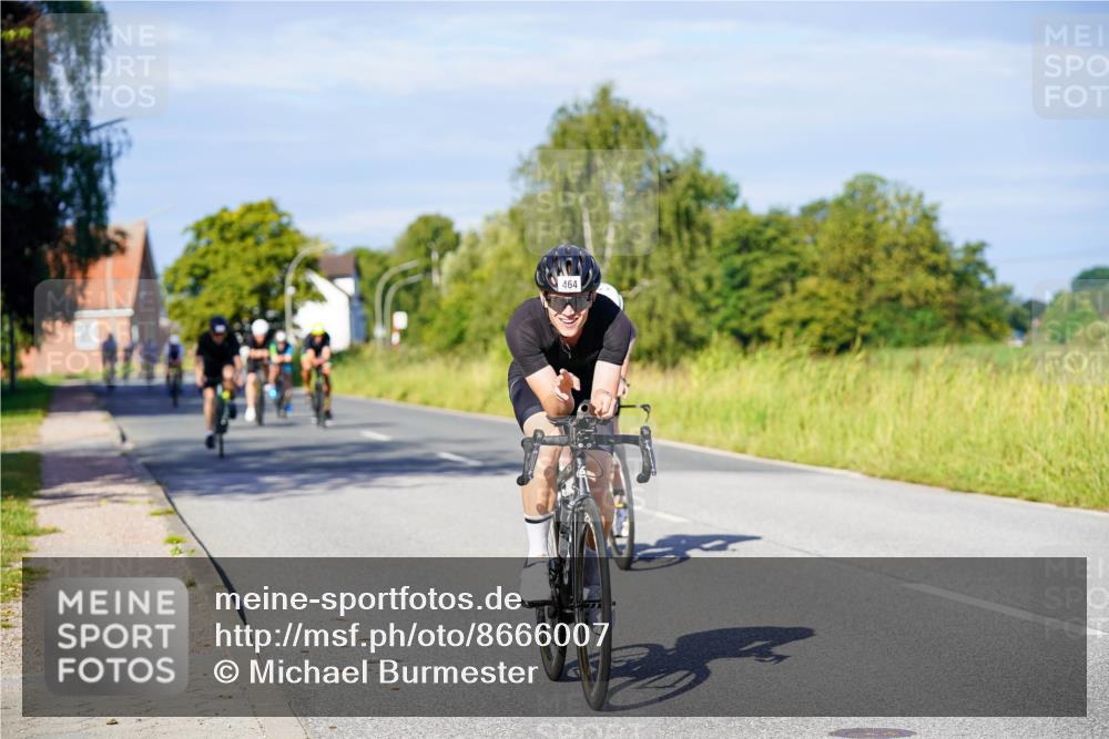 31.08.2025 - Elbe Triathlon Hamburg Michael Burmester http://msf.ph/oto/8666007 31.08.2025 09:33:30 Radfahren 283, 313, 314, 340, 365, 439, 464, 510, 547, 553, 636, 694, 726 meine-sportfotos.de