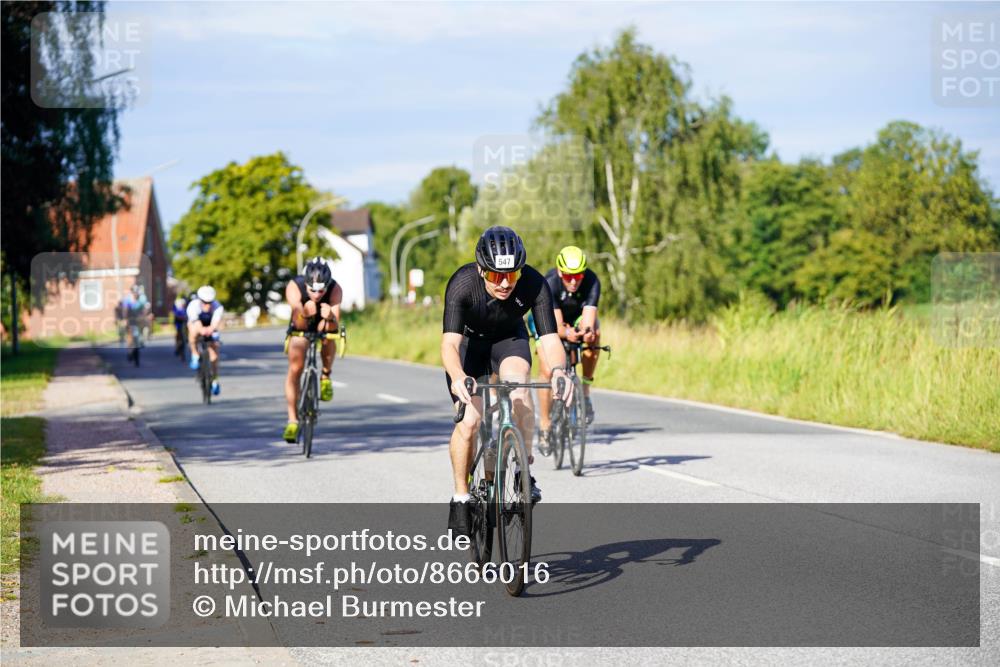 31.08.2025 - Elbe Triathlon Hamburg Michael Burmester http://msf.ph/oto/8666016 31.08.2025 09:33:32 Radfahren 283, 313, 314, 340, 365, 439, 464, 547, 553, 636, 694, 726 meine-sportfotos.de