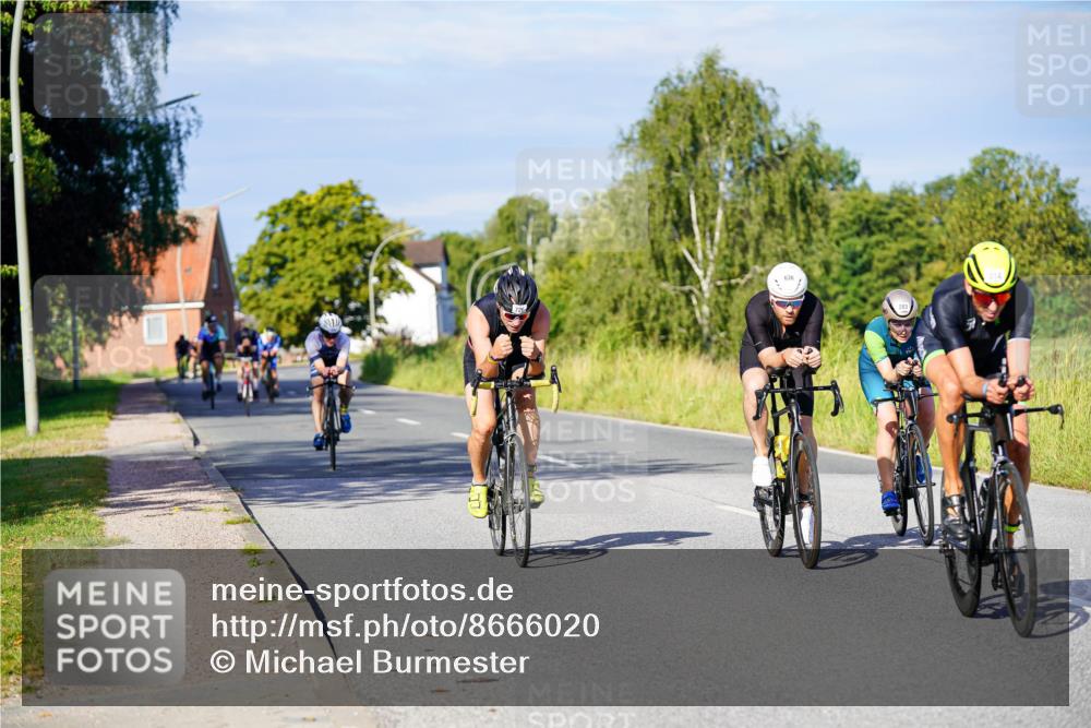 31.08.2025 - Elbe Triathlon Hamburg Michael Burmester http://msf.ph/oto/8666020 31.08.2025 09:33:33 Radfahren 283, 314, 330, 340, 439, 464, 504, 547, 589, 636, 694, 726 meine-sportfotos.de