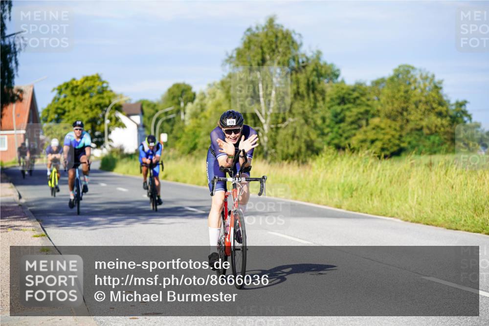 31.08.2025 - Elbe Triathlon Hamburg Michael Burmester http://msf.ph/oto/8666036 31.08.2025 09:33:37 Radfahren 173, 283, 330, 340, 439, 494, 504, 589, 636, 726 meine-sportfotos.de