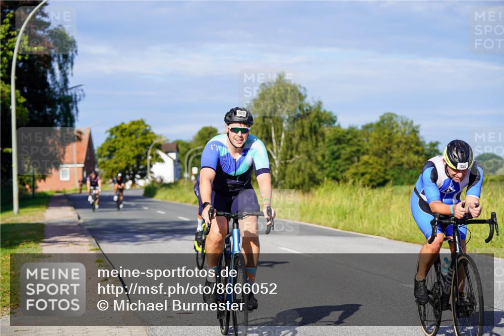 31.08.2025 - Elbe Triathlon Hamburg Michael Burmester http://msf.ph/oto/8666052 31.08.2025 09:33:40 Radfahren 173, 330, 439, 494, 504, 589 meine-sportfotos.de