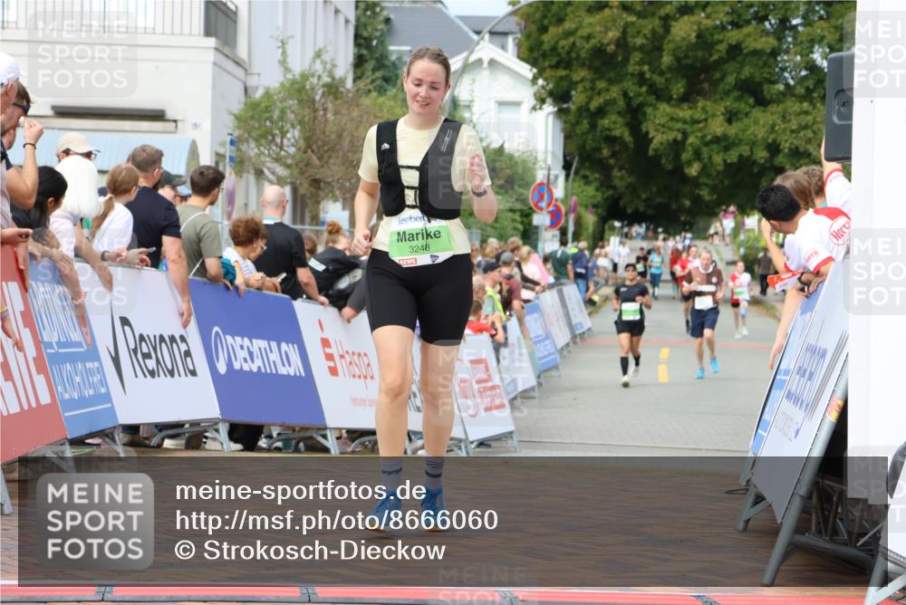 31.08.2025 - 21. Blankeneser Heldenlauf Strokosch-Dieckow http://msf.ph/oto/8666060 31.08.2025 11:17:32 Ziel 3536, 3243 meine-sportfotos.de