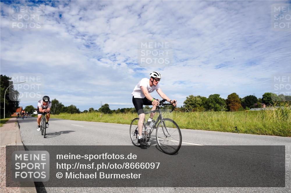 31.08.2025 - Elbe Triathlon Hamburg Michael Burmester http://msf.ph/oto/8666097 31.08.2025 10:24:04 Radfahren 741, 752, 761, 961, 962, 1158 meine-sportfotos.de