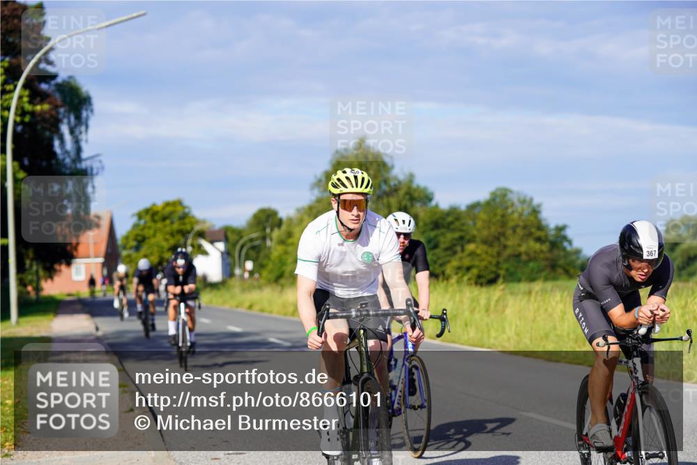 31.08.2025 - Elbe Triathlon Hamburg Michael Burmester http://msf.ph/oto/8666101 31.08.2025 09:34:05 Radfahren 319, 367, 416, 480, 515, 516, 545, 696 meine-sportfotos.de