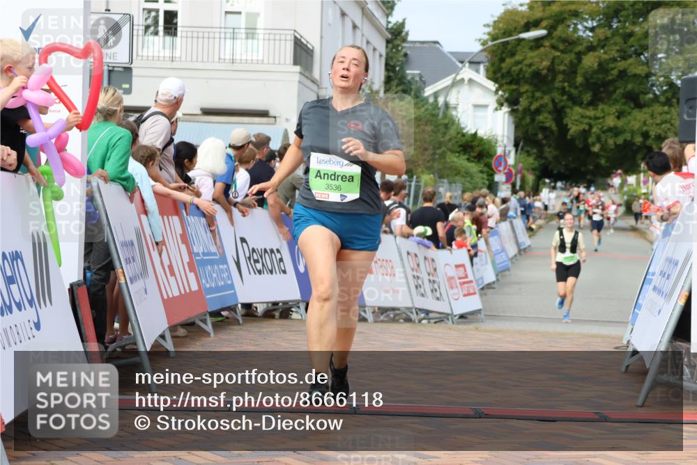 31.08.2025 - 21. Blankeneser Heldenlauf Strokosch-Dieckow http://msf.ph/oto/8666118 31.08.2025 11:17:26 Ziel 3536, 3612 meine-sportfotos.de