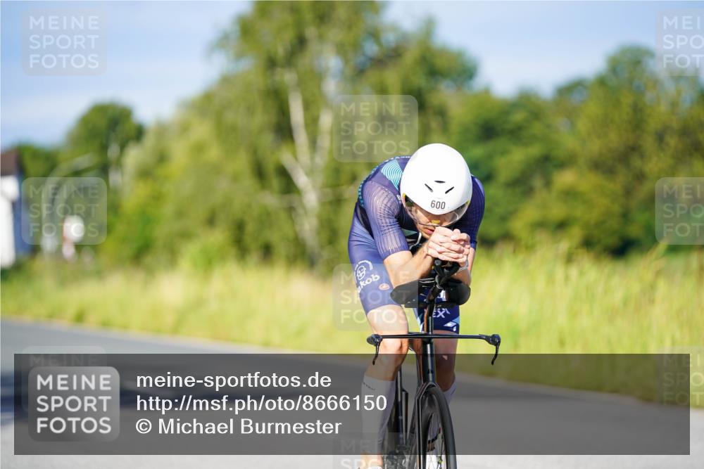 31.08.2025 - Elbe Triathlon Hamburg Michael Burmester http://msf.ph/oto/8666150 31.08.2025 09:34:30 Radfahren 257, 600, 739 meine-sportfotos.de