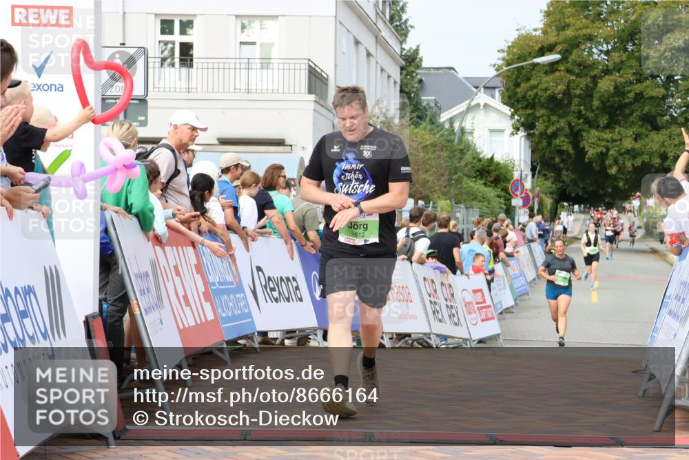 31.08.2025 - 21. Blankeneser Heldenlauf Strokosch-Dieckow http://msf.ph/oto/8666164 31.08.2025 11:17:20 Ziel 3612 meine-sportfotos.de