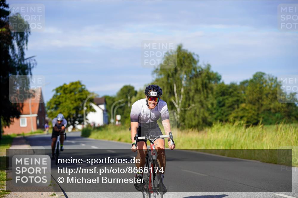31.08.2025 - Elbe Triathlon Hamburg Michael Burmester http://msf.ph/oto/8666174 31.08.2025 09:34:38 Radfahren 228, 410 meine-sportfotos.de