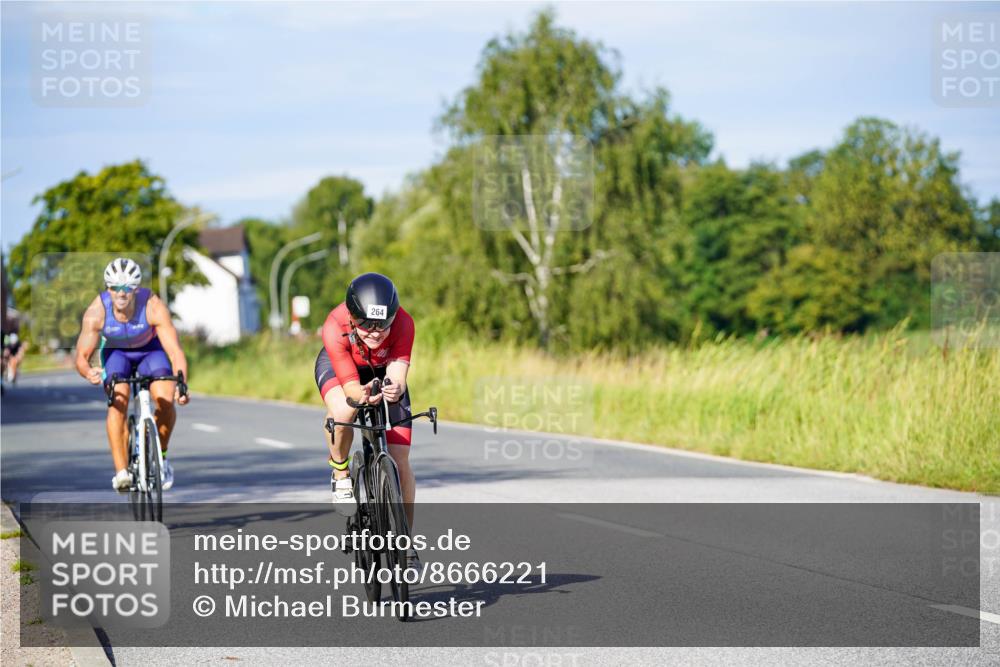 31.08.2025 - Elbe Triathlon Hamburg Michael Burmester http://msf.ph/oto/8666221 31.08.2025 09:35:02 Radfahren 264, 422, 428, 447, 727 meine-sportfotos.de