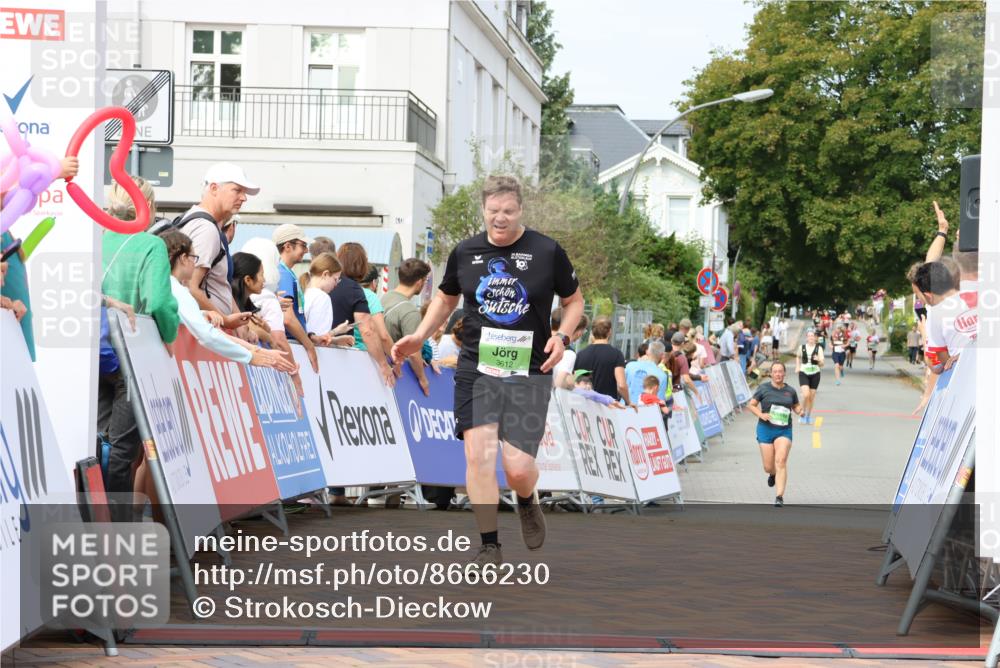 31.08.2025 - 21. Blankeneser Heldenlauf Strokosch-Dieckow http://msf.ph/oto/8666230 31.08.2025 11:17:19 Ziel 3612, 3133 meine-sportfotos.de