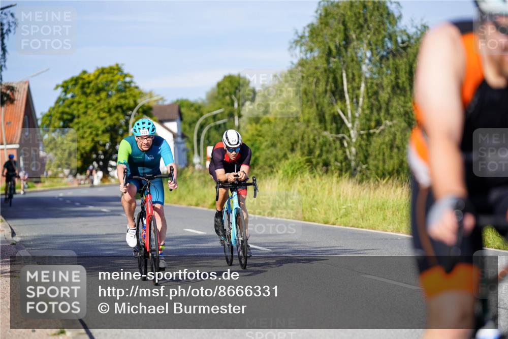 31.08.2025 - Elbe Triathlon Hamburg Michael Burmester http://msf.ph/oto/8666331 31.08.2025 09:35:39 Radfahren 222, 275, 614, 656, 693 meine-sportfotos.de