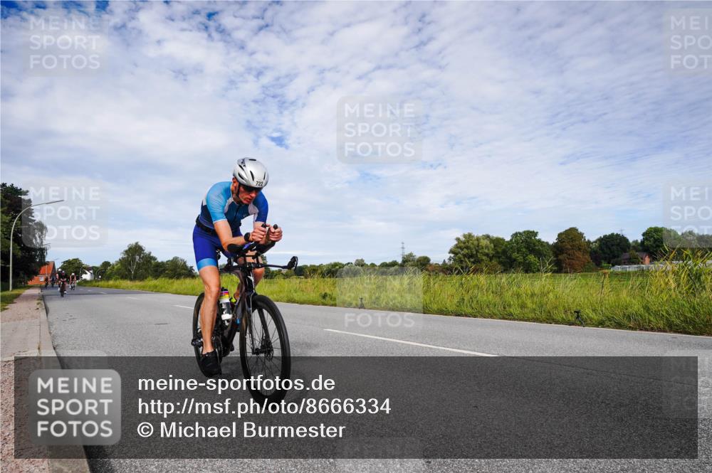 31.08.2025 - Elbe Triathlon Hamburg Michael Burmester http://msf.ph/oto/8666334 31.08.2025 10:28:30 Radfahren 673, 722, 748, 815, 848, 876 meine-sportfotos.de