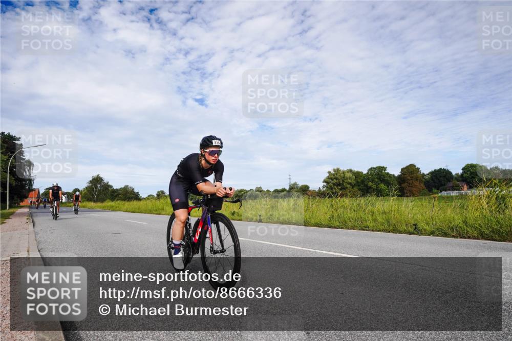 31.08.2025 - Elbe Triathlon Hamburg Michael Burmester http://msf.ph/oto/8666336 31.08.2025 10:28:32 Radfahren 673, 722, 748, 815, 848, 876 meine-sportfotos.de