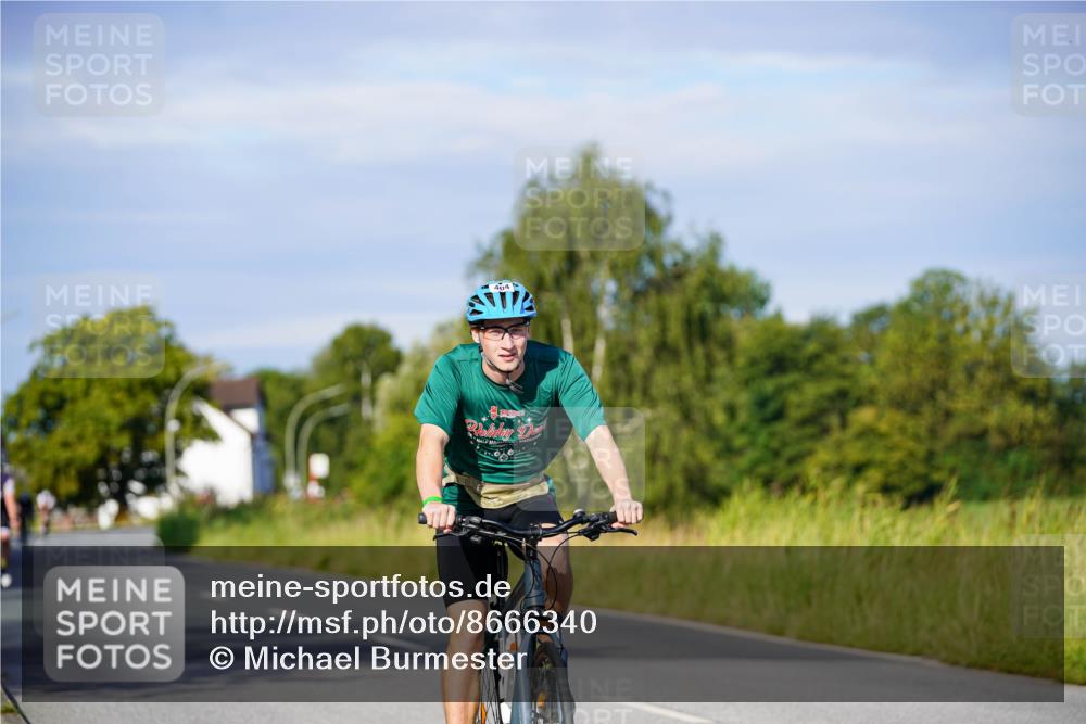 31.08.2025 - Elbe Triathlon Hamburg Michael Burmester http://msf.ph/oto/8666340 31.08.2025 09:35:49 Radfahren 404, 752 meine-sportfotos.de