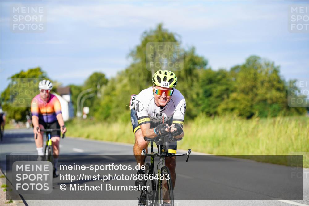 31.08.2025 - Elbe Triathlon Hamburg Michael Burmester http://msf.ph/oto/8666483 31.08.2025 09:37:01 Radfahren 344, 436, 503, 747 meine-sportfotos.de