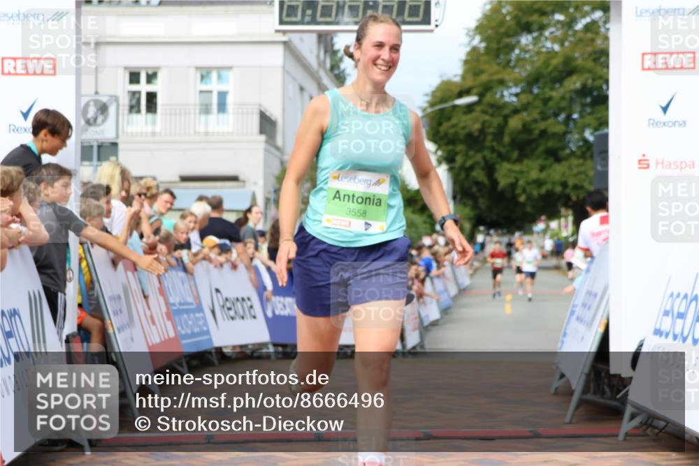 31.08.2025 - 21. Blankeneser Heldenlauf Strokosch-Dieckow http://msf.ph/oto/8666496 31.08.2025 10:58:25 Ziel 3558 meine-sportfotos.de