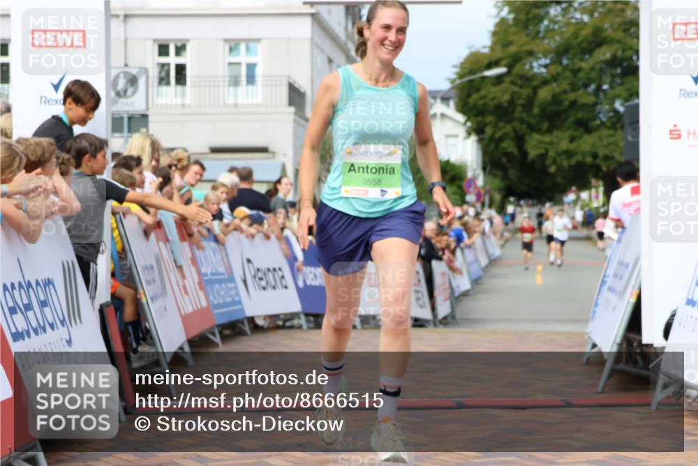 31.08.2025 - 21. Blankeneser Heldenlauf Strokosch-Dieckow http://msf.ph/oto/8666515 31.08.2025 10:58:25 Ziel 3558 meine-sportfotos.de
