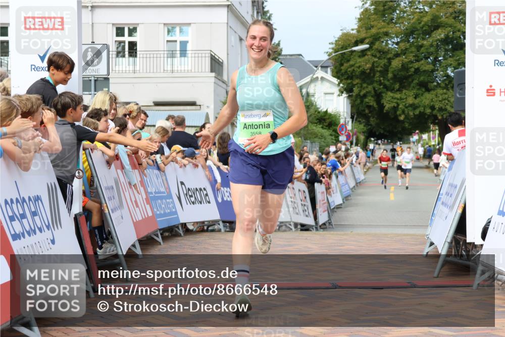 31.08.2025 - 21. Blankeneser Heldenlauf Strokosch-Dieckow http://msf.ph/oto/8666548 31.08.2025 10:58:25 Ziel 3558 meine-sportfotos.de
