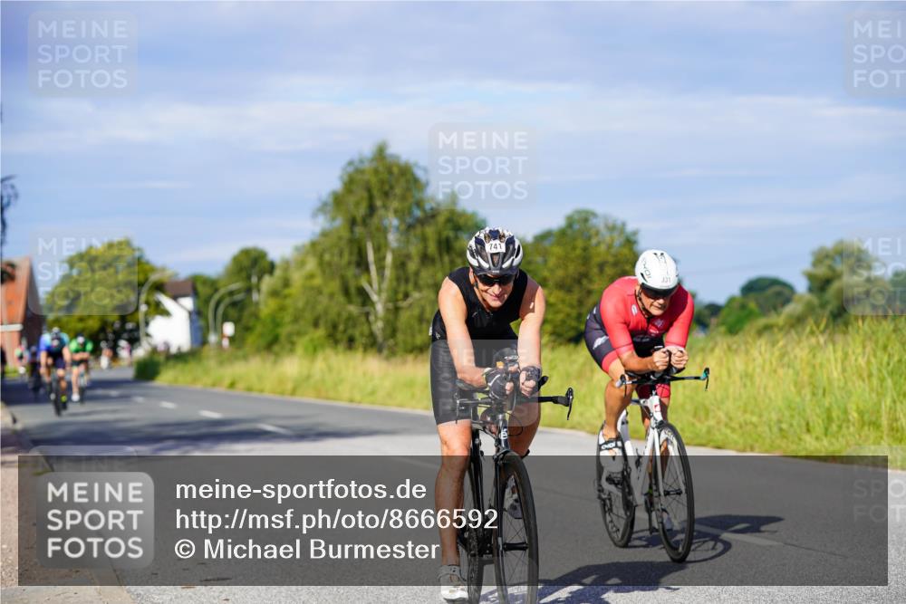 31.08.2025 - Elbe Triathlon Hamburg Michael Burmester http://msf.ph/oto/8666592 31.08.2025 09:37:29 Radfahren 270, 331, 529, 530, 543, 690, 728, 741 meine-sportfotos.de