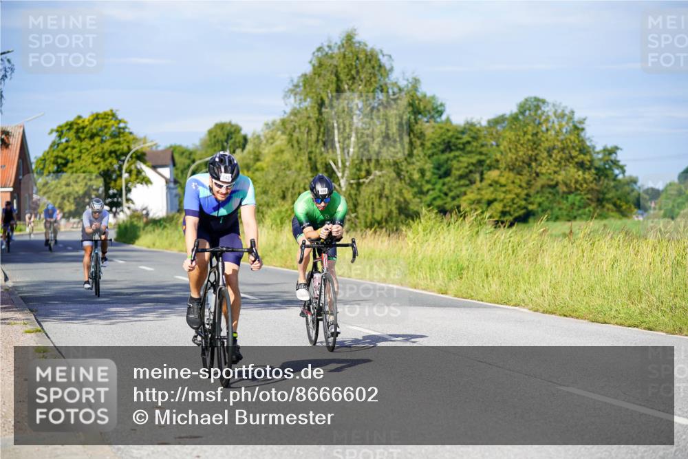 31.08.2025 - Elbe Triathlon Hamburg Michael Burmester http://msf.ph/oto/8666602 31.08.2025 09:37:32 Radfahren 270, 331, 386, 543, 575, 690, 741, 925 meine-sportfotos.de