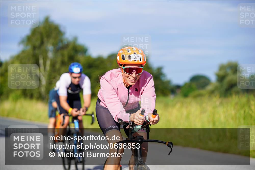 31.08.2025 - Elbe Triathlon Hamburg Michael Burmester http://msf.ph/oto/8666653 31.08.2025 09:37:50 Radfahren 351, 371, 379, 456, 512, 597, 704, 768 meine-sportfotos.de