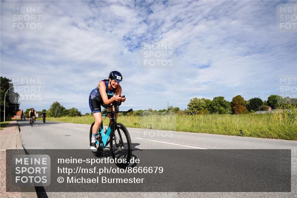 31.08.2025 - Elbe Triathlon Hamburg Michael Burmester http://msf.ph/oto/8666679 31.08.2025 10:35:06 Radfahren 794, 901, 957, 1034, 1045, 1126, 1236 meine-sportfotos.de