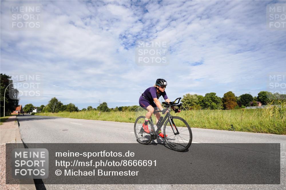31.08.2025 - Elbe Triathlon Hamburg Michael Burmester http://msf.ph/oto/8666691 31.08.2025 10:35:14 Radfahren 794, 957, 960 meine-sportfotos.de