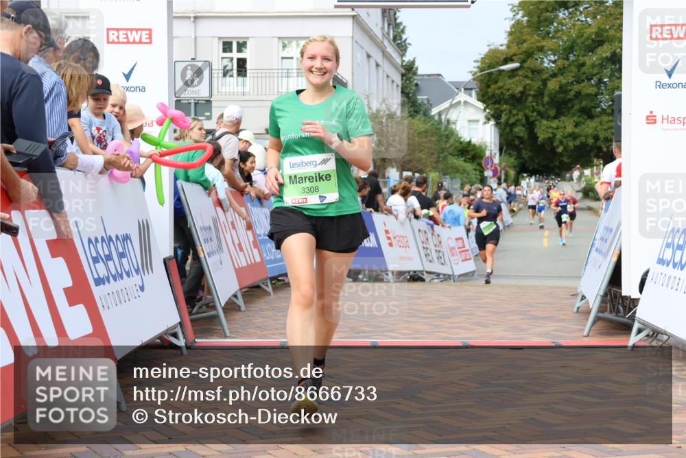 31.08.2025 - 21. Blankeneser Heldenlauf Strokosch-Dieckow http://msf.ph/oto/8666733 31.08.2025 11:16:35 Ziel 3031, 3308 meine-sportfotos.de