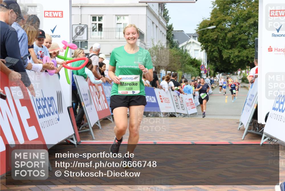 31.08.2025 - 21. Blankeneser Heldenlauf Strokosch-Dieckow http://msf.ph/oto/8666748 31.08.2025 11:16:35 Ziel 3031, 3308 meine-sportfotos.de