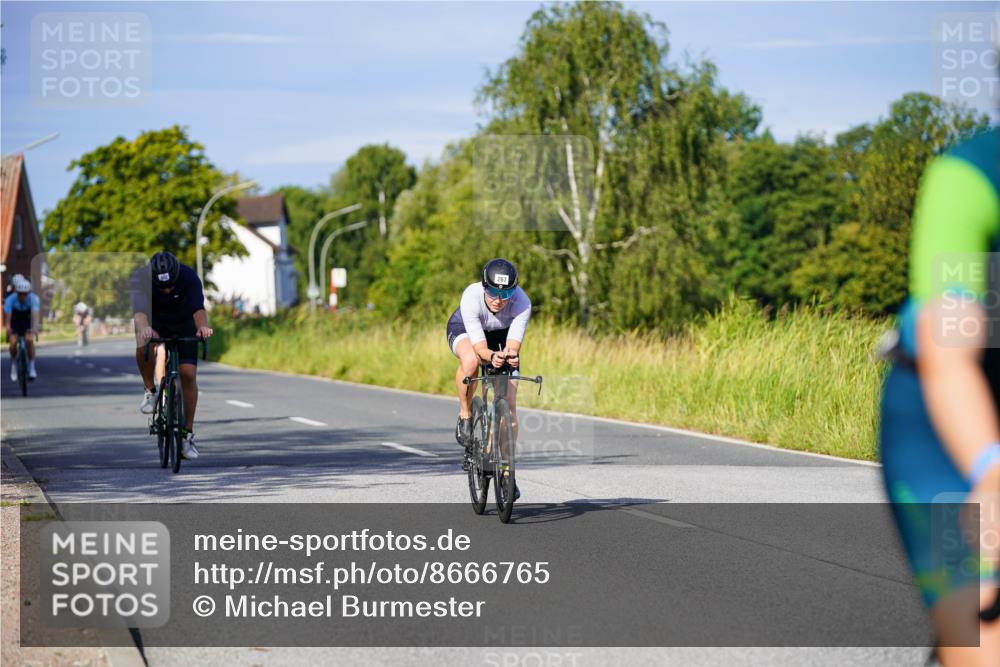 31.08.2025 - Elbe Triathlon Hamburg Michael Burmester http://msf.ph/oto/8666765 31.08.2025 09:38:16 Radfahren 267, 289, 402, 472, 506, 524, 699, 788 meine-sportfotos.de