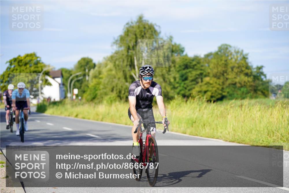 31.08.2025 - Elbe Triathlon Hamburg Michael Burmester http://msf.ph/oto/8666787 31.08.2025 09:38:19 Radfahren 267, 402, 472, 524, 699 meine-sportfotos.de