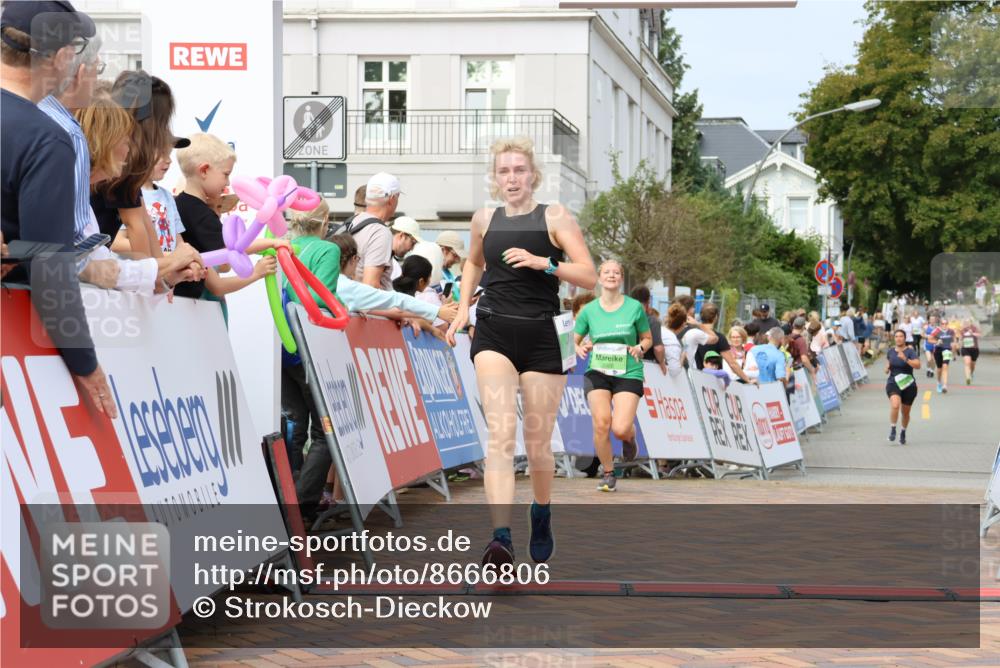 31.08.2025 - 21. Blankeneser Heldenlauf Strokosch-Dieckow http://msf.ph/oto/8666806 31.08.2025 11:16:32 Ziel 3031, 3308 meine-sportfotos.de