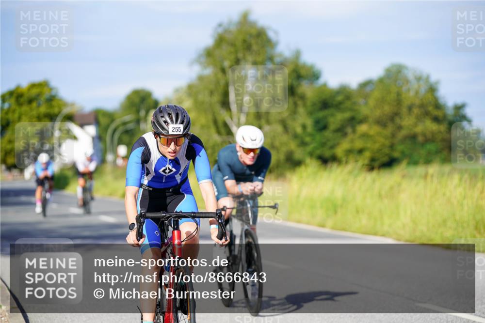 31.08.2025 - Elbe Triathlon Hamburg Michael Burmester http://msf.ph/oto/8666843 31.08.2025 09:38:42 Radfahren 255, 308, 373, 481, 596, 642 meine-sportfotos.de