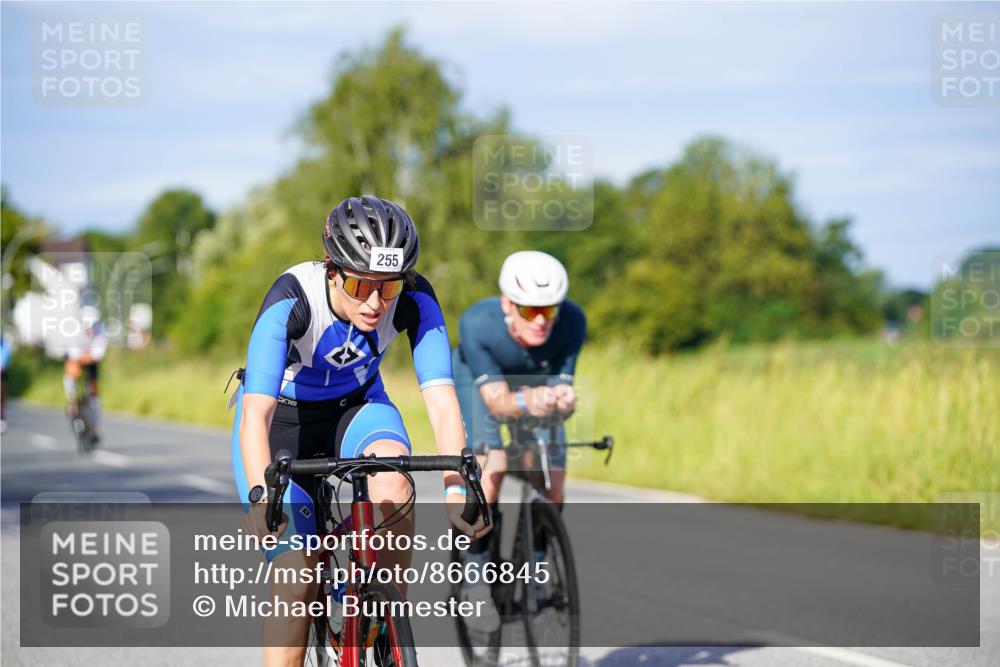 31.08.2025 - Elbe Triathlon Hamburg Michael Burmester http://msf.ph/oto/8666845 31.08.2025 09:38:42 Radfahren 255, 308, 373, 481, 596, 642 meine-sportfotos.de
