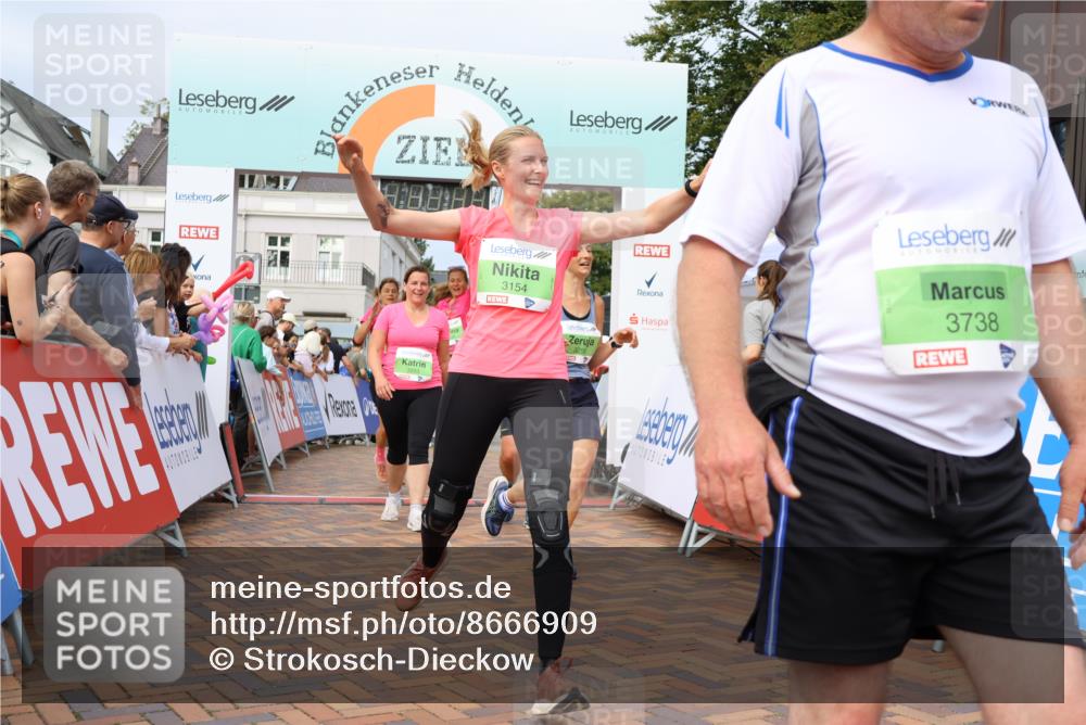 31.08.2025 - 21. Blankeneser Heldenlauf Strokosch-Dieckow http://msf.ph/oto/8666909 31.08.2025 11:16:18 Ziel 3689, 3690, 3289, 3154, 3258, 3533, 3293, 3294, 3738, 3599, 3598 meine-sportfotos.de
