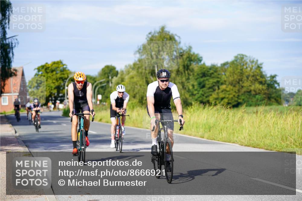 31.08.2025 - Elbe Triathlon Hamburg Michael Burmester http://msf.ph/oto/8666921 31.08.2025 09:39:10 Radfahren 293, 347, 449, 497, 616, 653, 659, 753 meine-sportfotos.de
