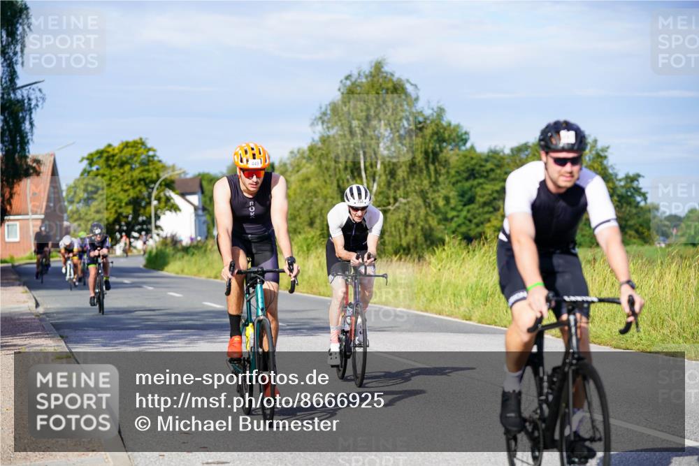 31.08.2025 - Elbe Triathlon Hamburg Michael Burmester http://msf.ph/oto/8666925 31.08.2025 09:39:10 Radfahren 293, 347, 449, 497, 616, 653, 659, 753 meine-sportfotos.de